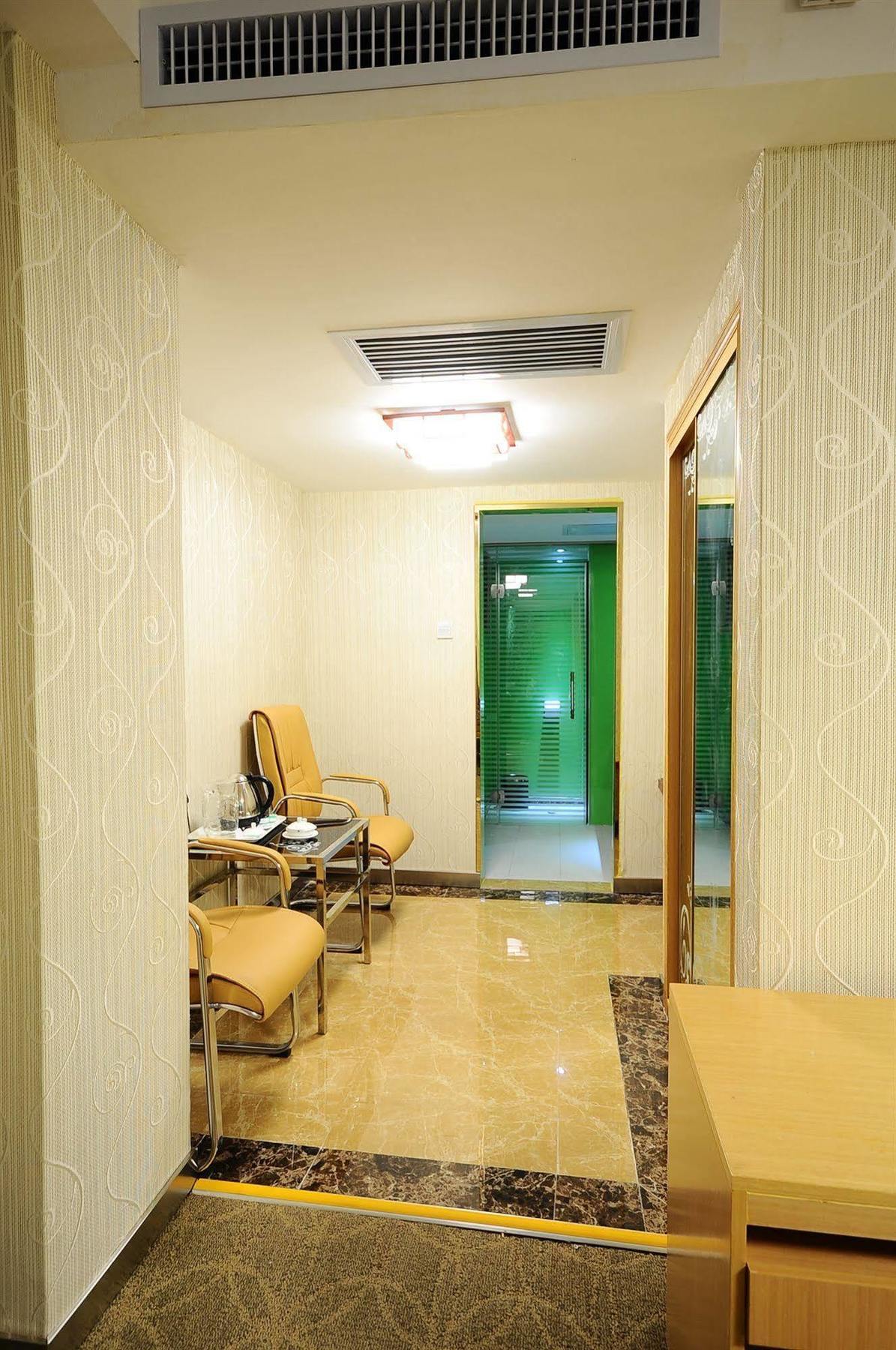 Fuhao Hotel Guangzhou Exterior photo